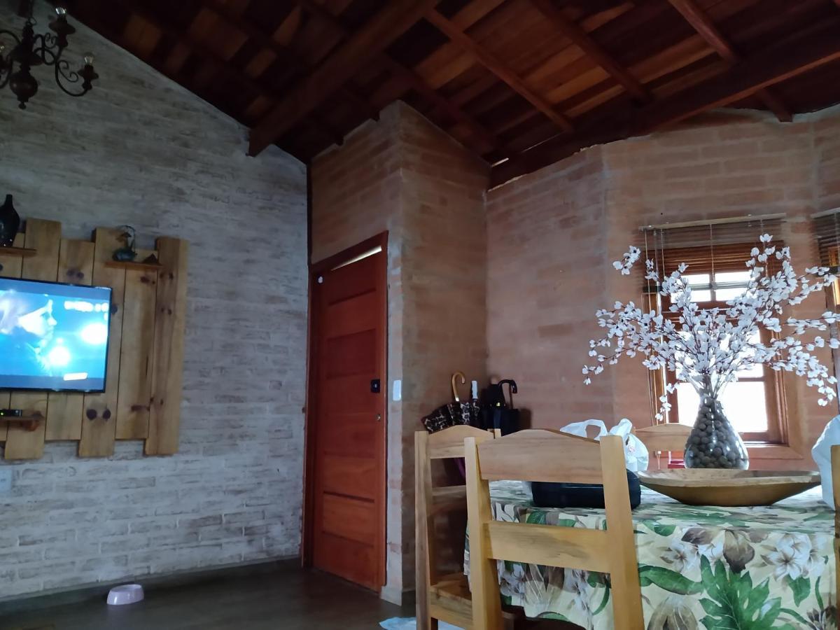 Casa Recanto Beija Flor, Monte Verde มงชิแวร์จิ ภายนอก รูปภาพ